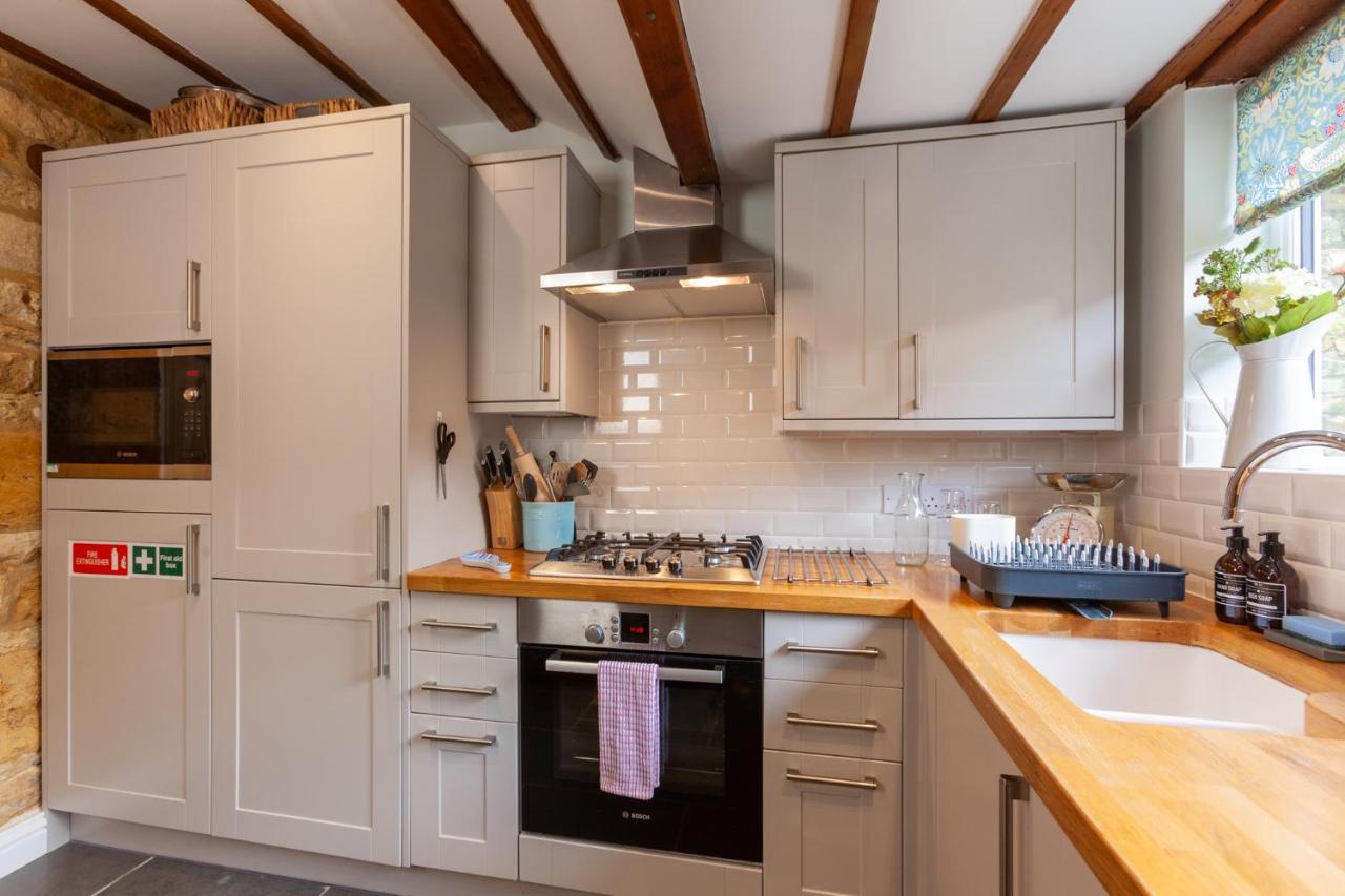 Moreton Cottage Bagian luar foto