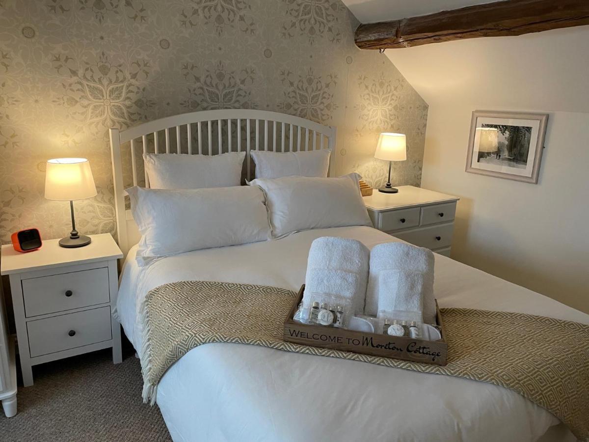 Moreton Cottage Bagian luar foto