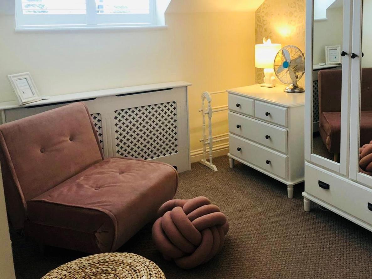 Moreton Cottage Bagian luar foto